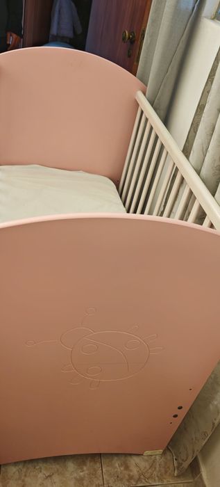 Cama grandes menina