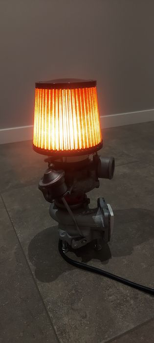 lampka turbo - turbina- oświetlenie motoryzacja