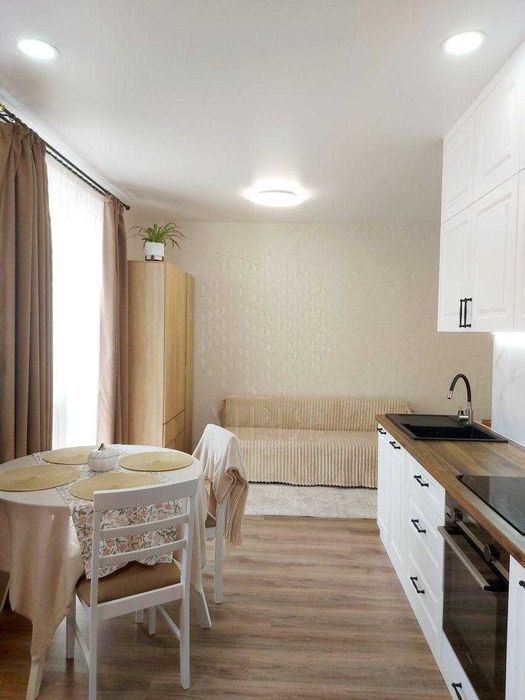 Продам 1к кв новострой с ремонтом ЖК ПтичкаIN
