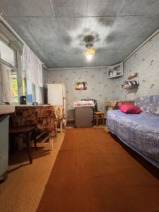 Продаж півбудинку з окремим  подвір'ям . м. Кропивницький  Лелеківка