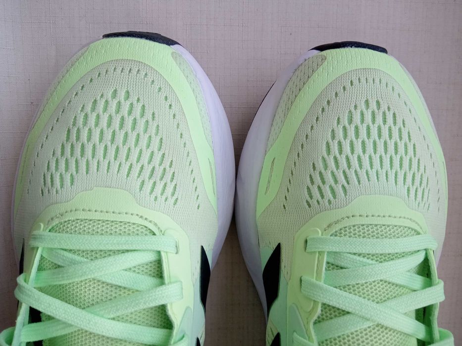 Buty Adidas Questar 2 r 43 1/3