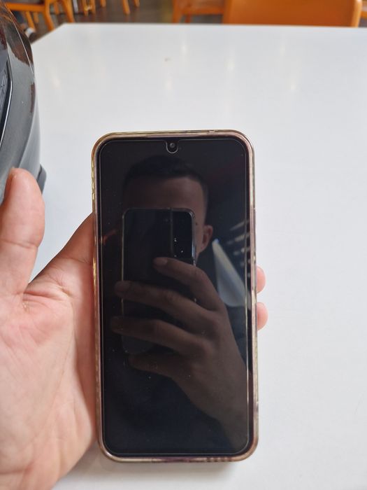 Samsung s22 e Samsung a34