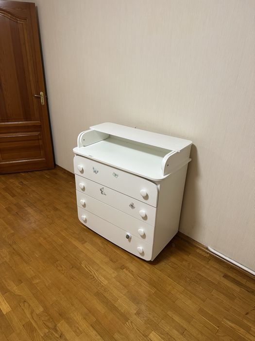 Пеленальний комод