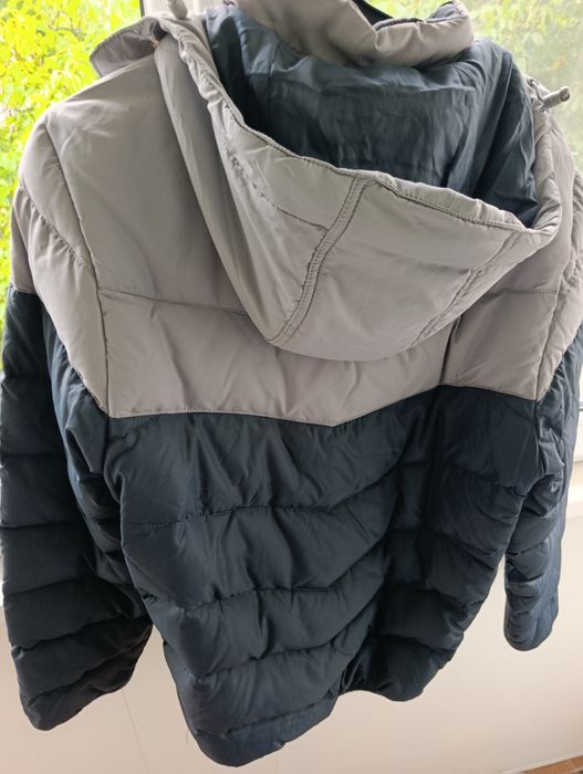 Продам Пуховик demix