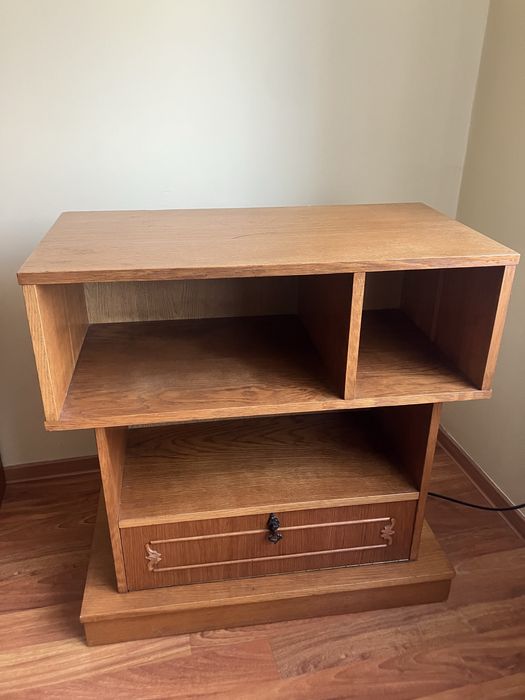 Szafka pod telewizor, oddam