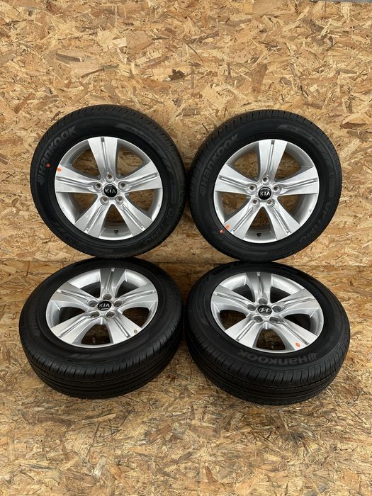 Колеса 5/114.3  R17 ET35 Цо(діа)67.1  шини диски