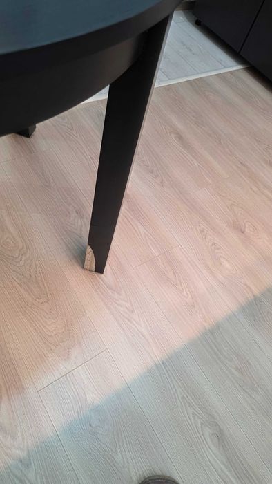 stół okrągły rozkładany czarny