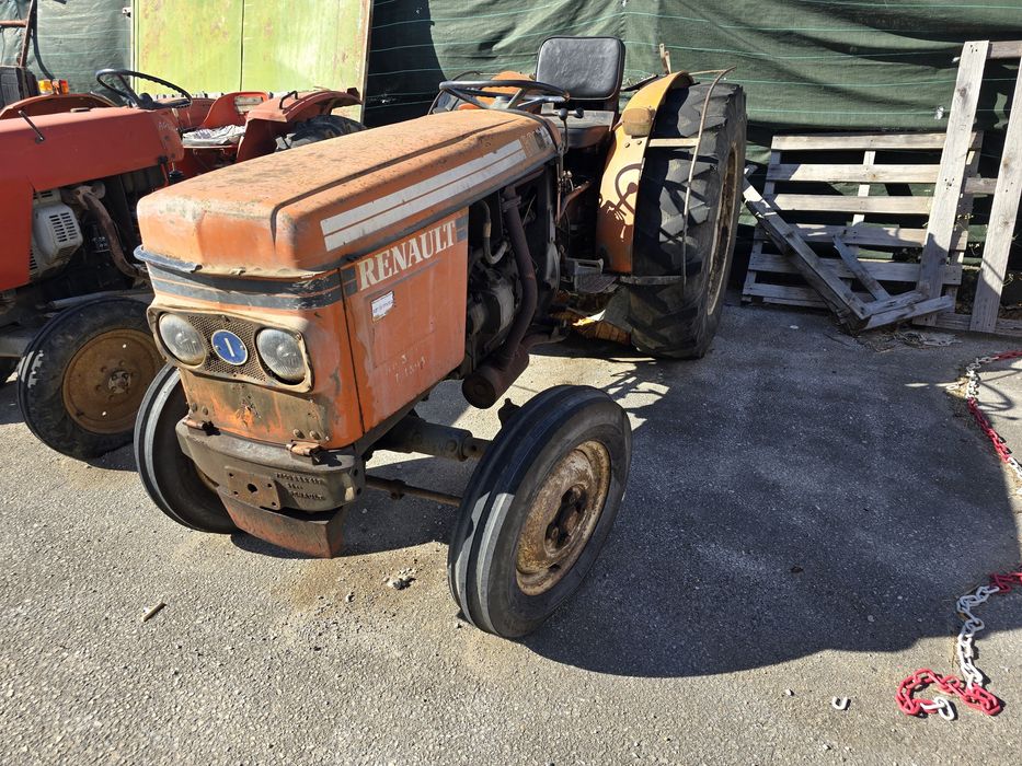 Tractor Renault 60
