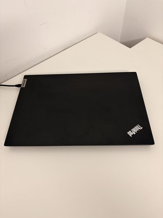 Lenovo thinkpad E14 GEN2 i7