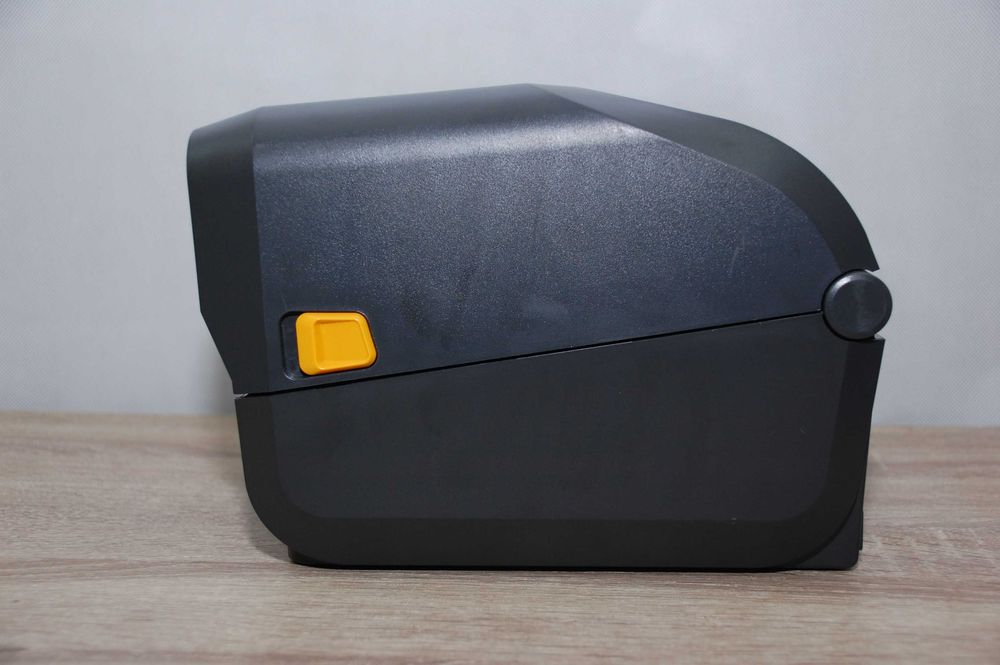 ZEBRA ZD420 термотрансферний принтер етикеток 101мм USB/Bluetooth