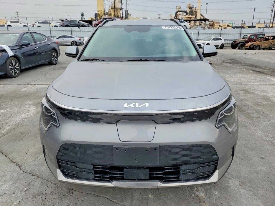 Kia Niro Wind (2025)
