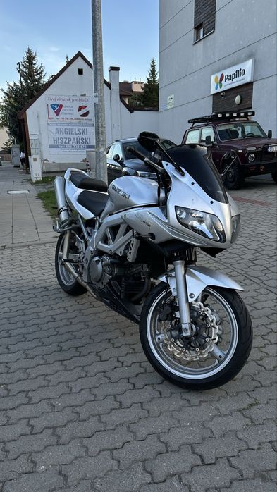 SUZUKI SV650 2004r