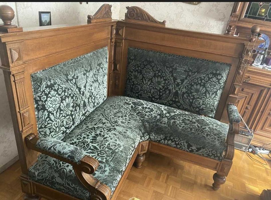 Antyczny zestaw wypoczynkowy, Sofa do siedzenia, ława kształt L