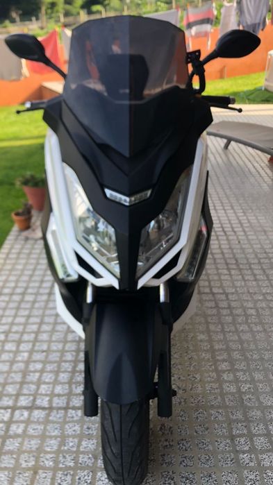 Motociclo Znen 125 goes
