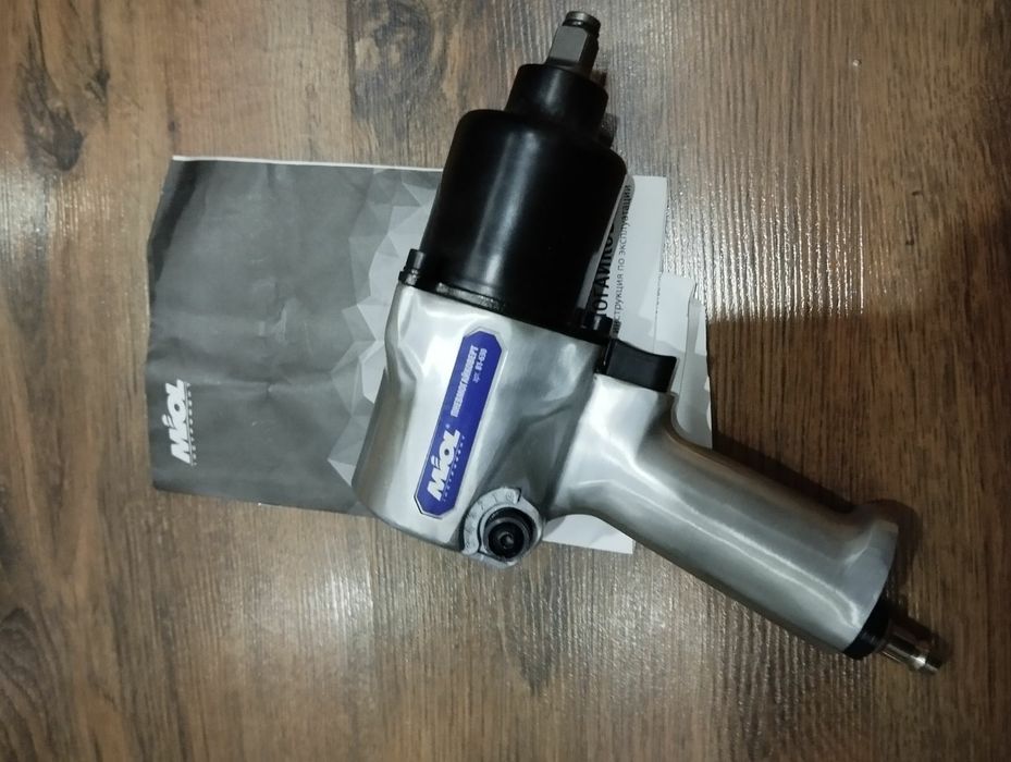 Пневмогайковерт Miol 1/2"