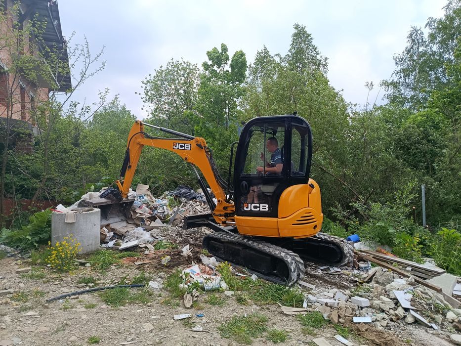 Продам екскаватор jcb 8032