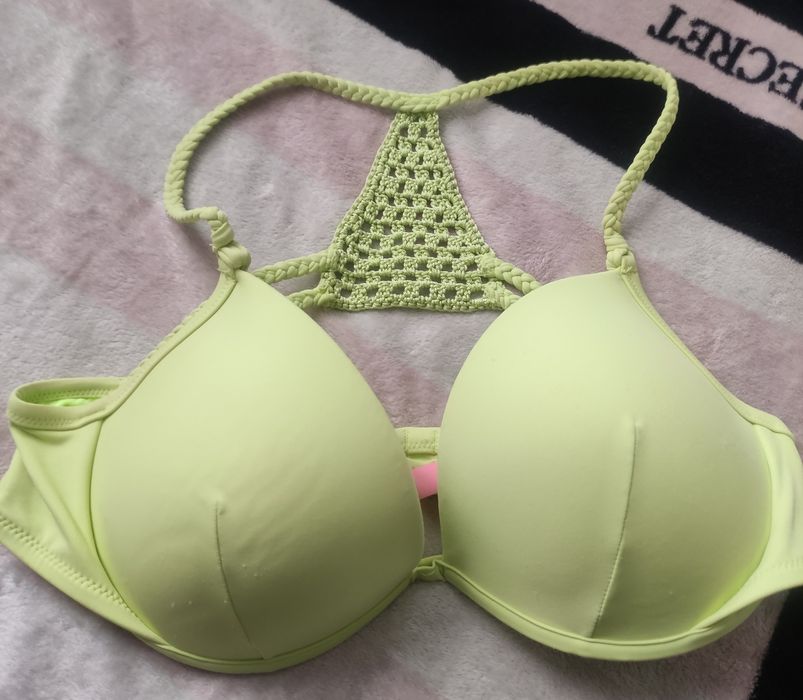 Biustonosz Viktoria 's Secret 34D push up