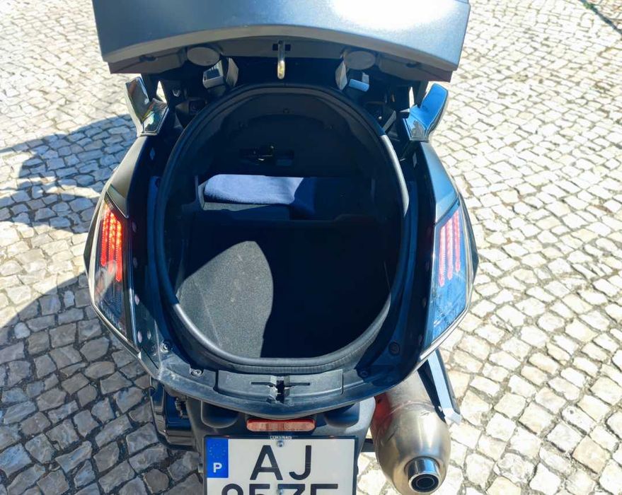 Peugeot Metropolis 400 GT