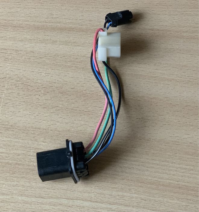 Деталі передньої фари Део ланос