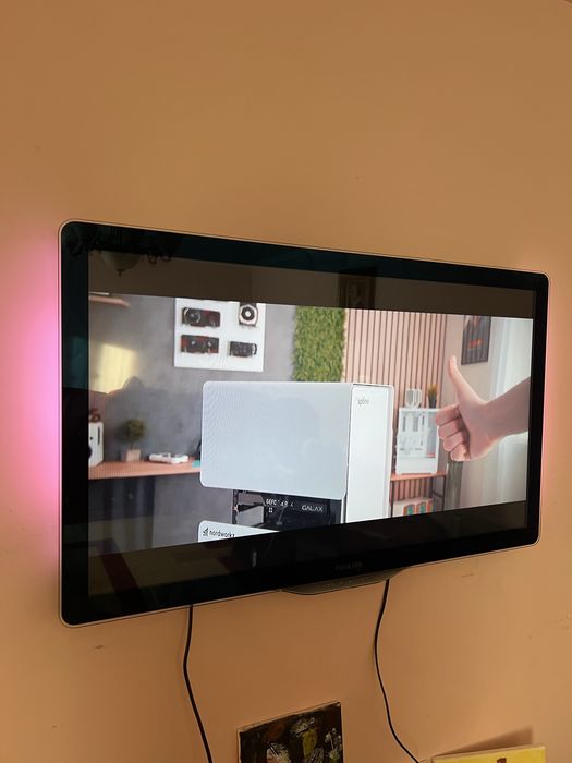 Philips 40″ LED телевізор –гарна якість зображення