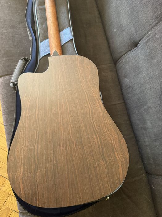 Guitarra martin DC-X2E