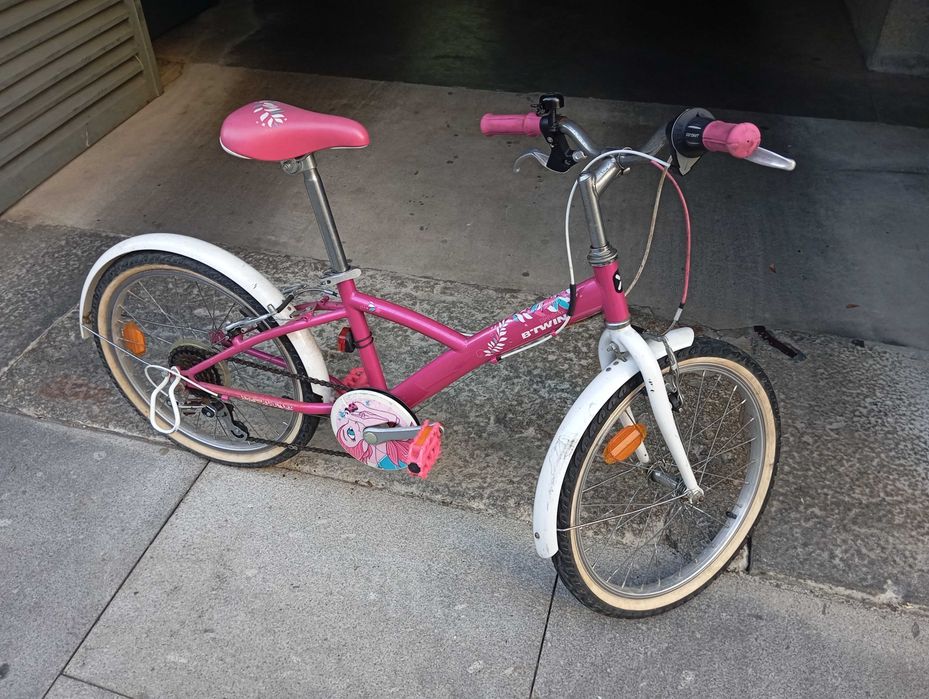 Bicicleta Decathlon B-Twin Mistigirl 500 dos 6 aos 10 anos
