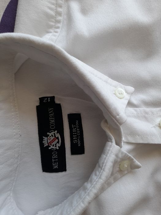 Vestido Burberry £ Camiseiro Metro