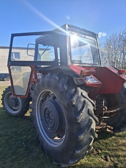 Ciągnik Massey Ferguson 595