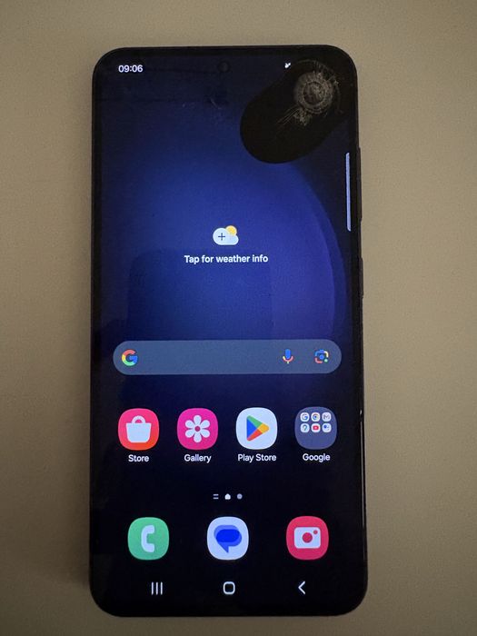 Samsung Galaxy S23 128GB Czarny – uszkodzony ekran, sprawny