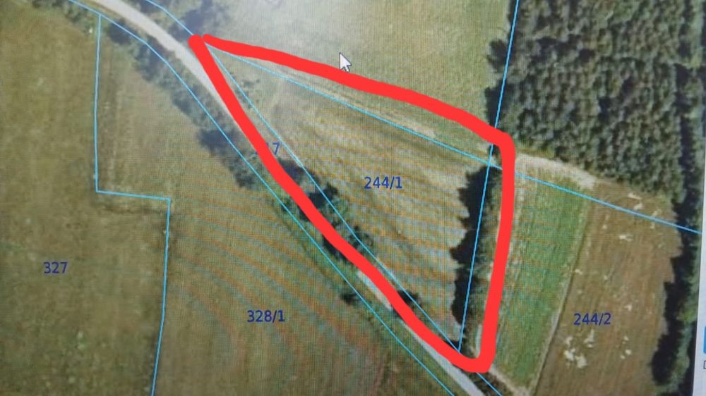 Sprzedam działkę budowlaną!