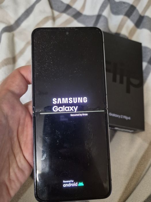 Samsung Z  flip 4