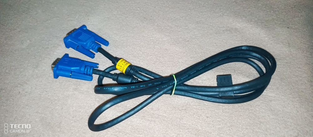 Кабель VGA-VGA новый