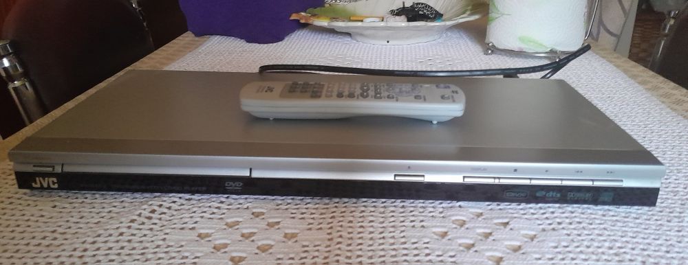 JVC DVD Player64550297677058121