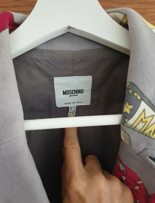Blazer Moschino número 38