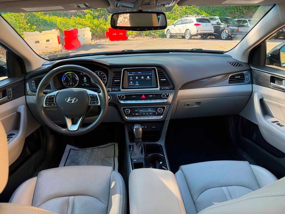 Hyundai Sonata Limited      2018
