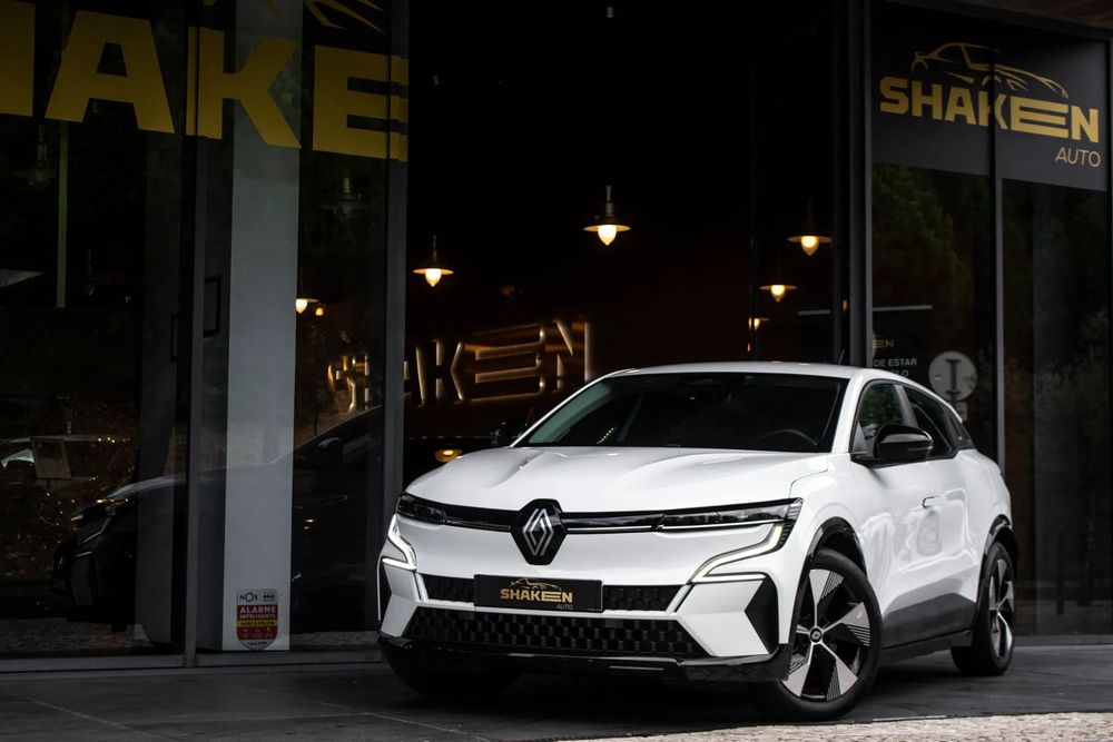 Renault Mégane E-Tech EV60 220hp optimum charge Equilibre