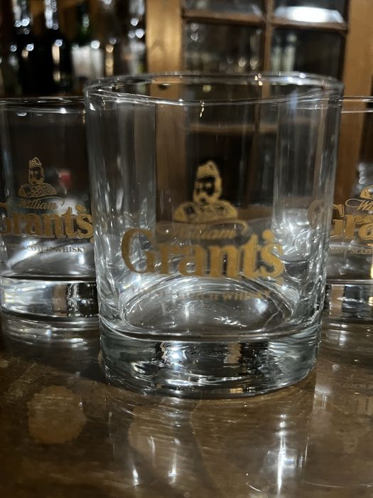 Copos de whisky GRANT’S
