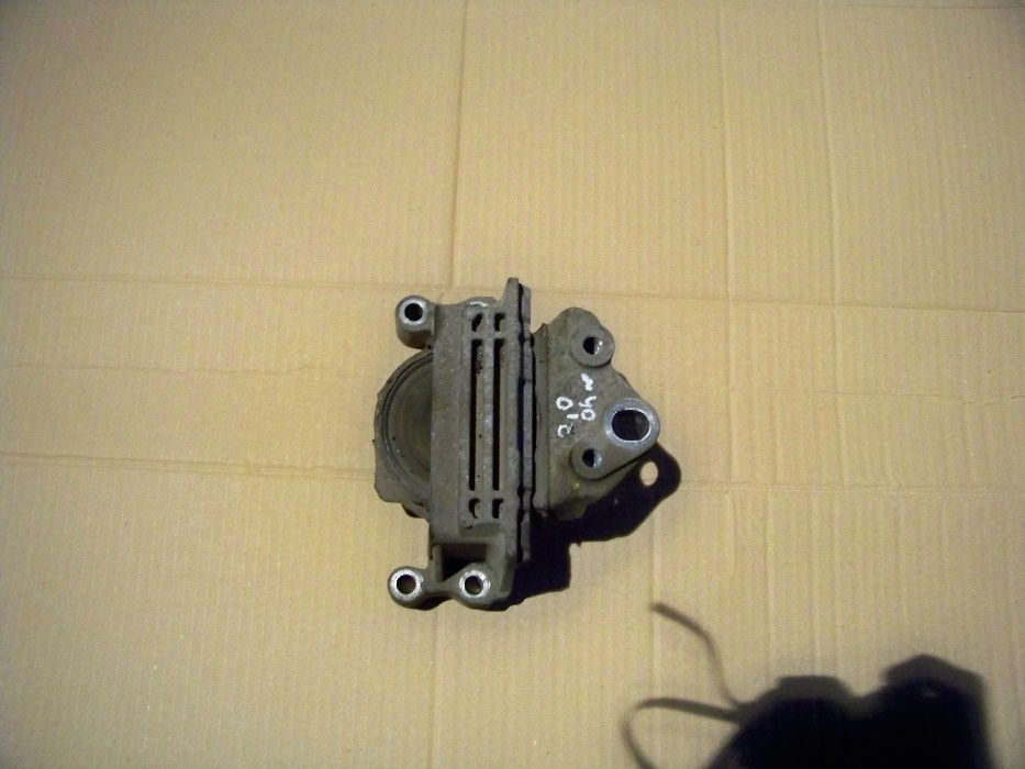 transit poduszka silnika 2,0 tddi tdci model 00-06