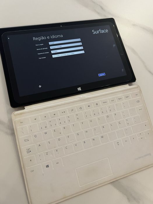 Microsoft Surface RT 32GB + Teclado