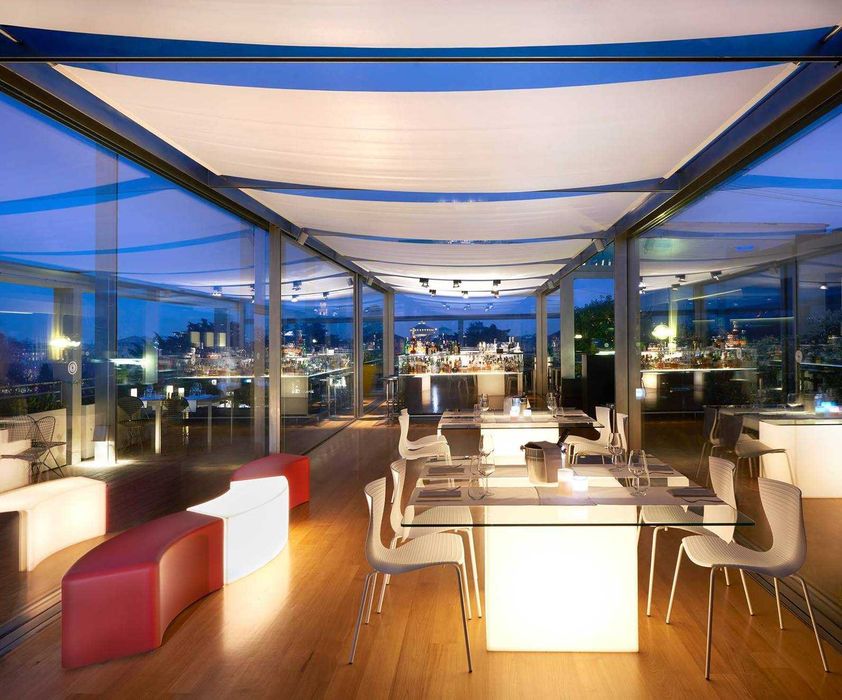 Mobiliario led bares e mesas led
