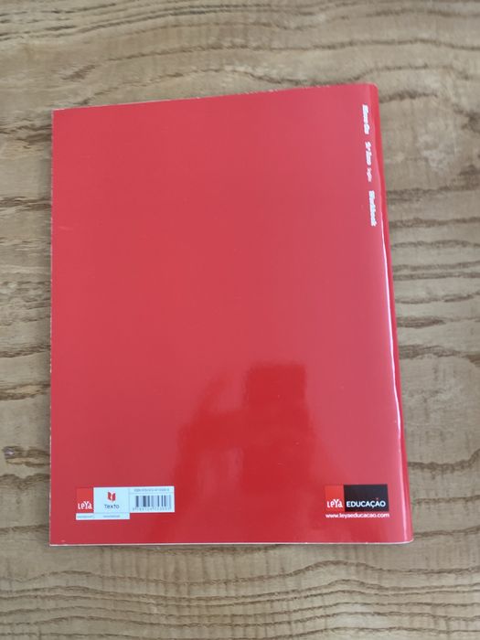 Caderno de Atividades “Workbook Move on” - 9.° ano