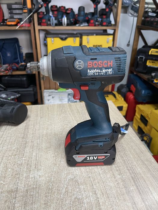 Bosch GDS 18 V-EC 250 / безщітковий гайкокрут Бош