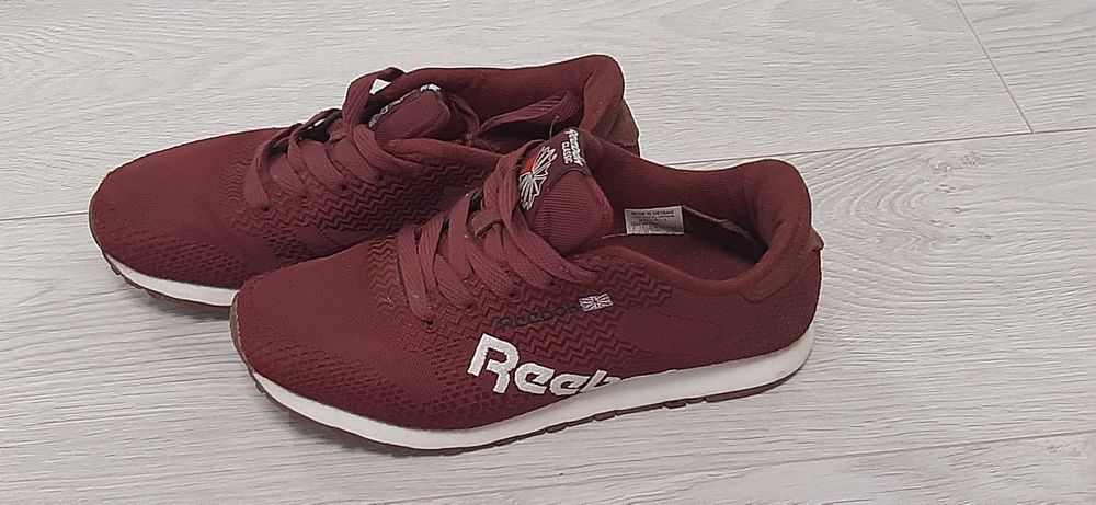 Кросівки Кросівки