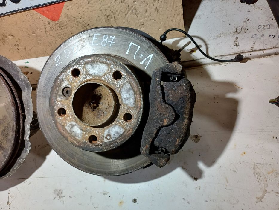 BMW E87 E90 E91 E92 БМВ Е87 Е90 Е91 Е92 Ступиці цапфа поворотні кулак