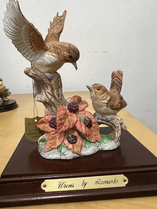 Passaros em cerâmica Leonard