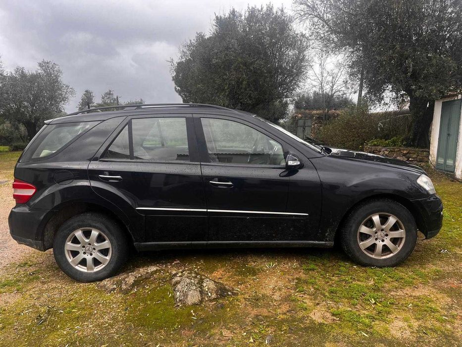 Mercedes-Benz ML 320