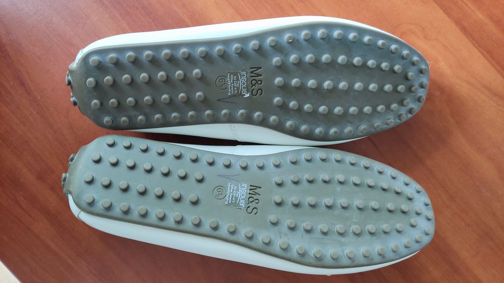 Мокасини жіночі  M&S розмір 40