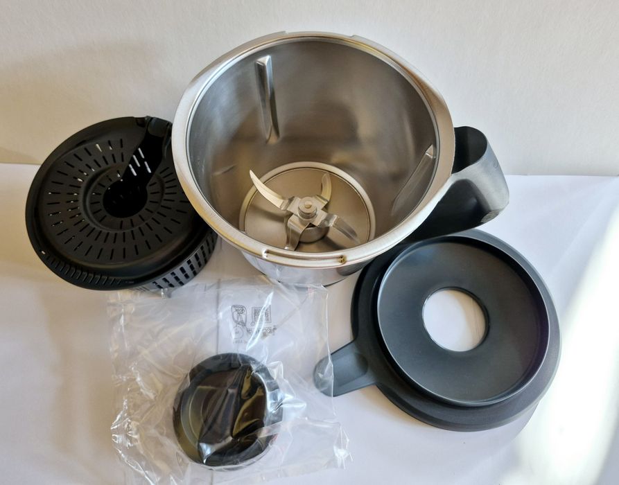 Thermomix,  naczynie mixujące/garnek z koszyczkiem nowe Tm6