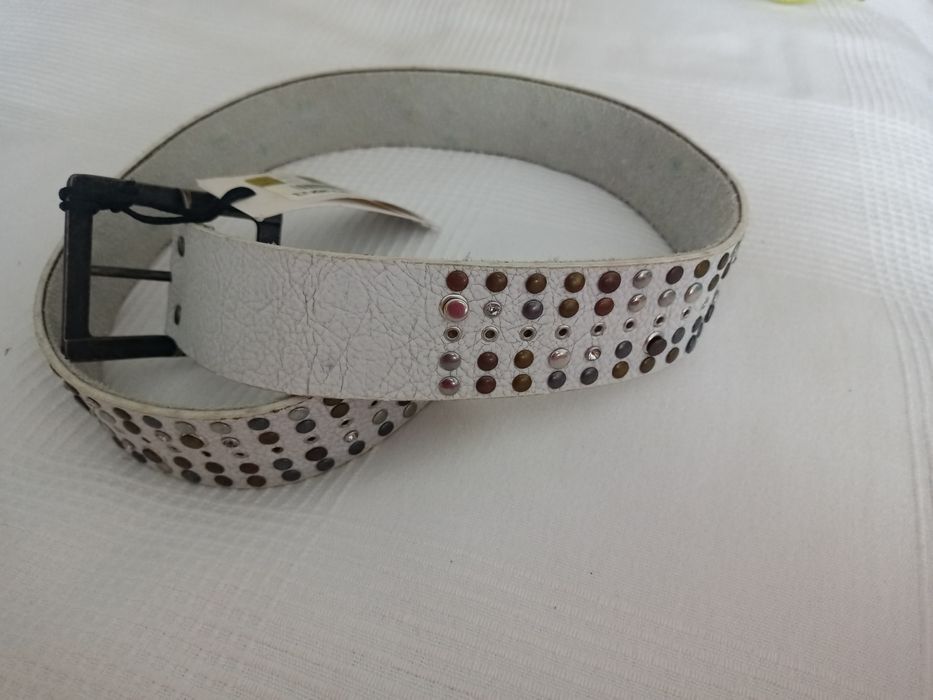 Pasek skorzany nowy.