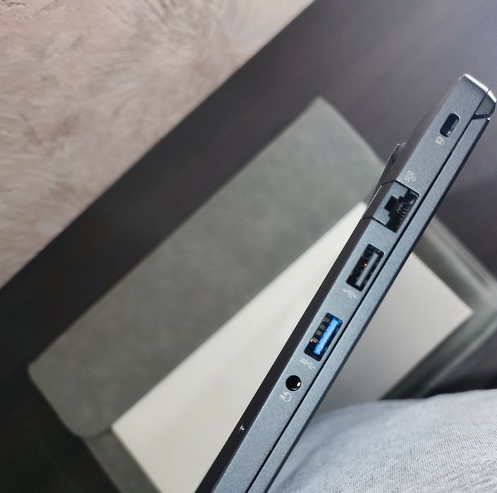 Ноутбук Motile Performance M141 Laptop 14" 4/128GB, Ryzen 3200U